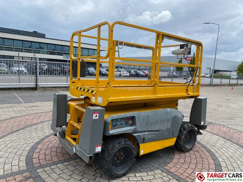 Haulotte Compact 10DX Diesel 4x4 Scissor Work Lift 1015cm - Ножничный подъемник: фото 3 Haulotte Compact 10DX Diesel 4x4 Scissor Work Lift 1015cm - Ножничный подъемник: фото 3