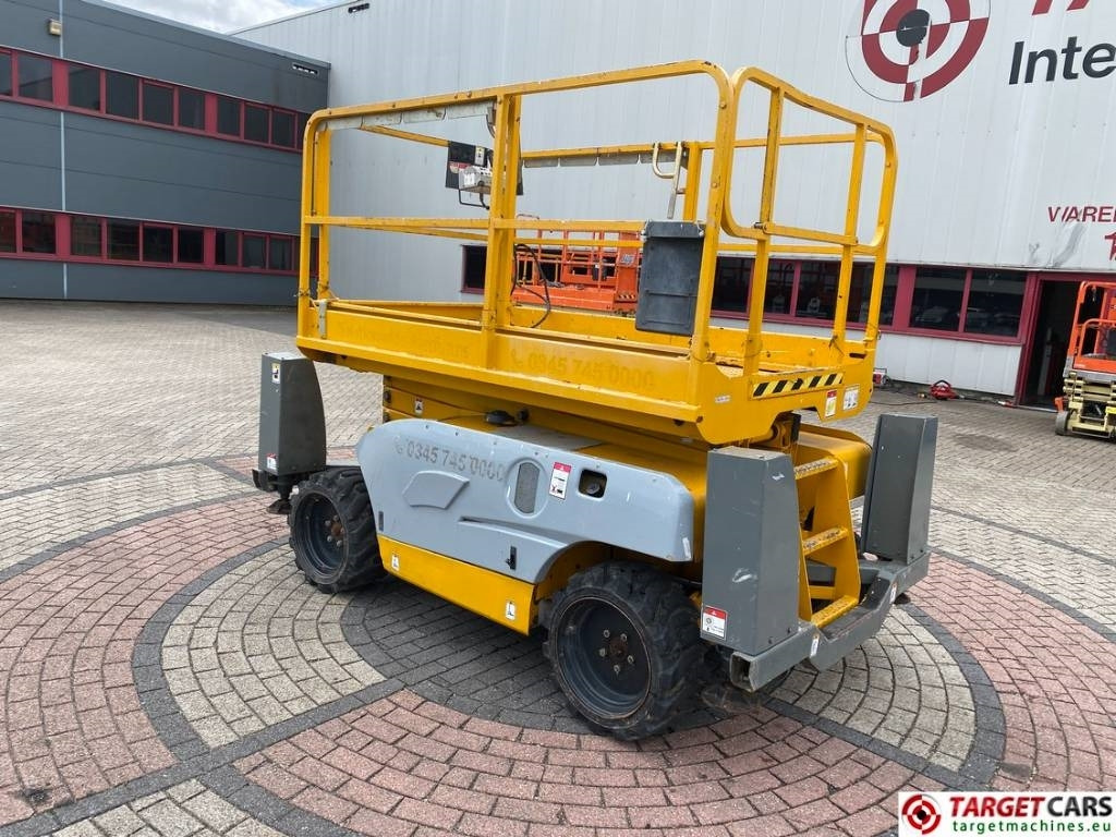 Haulotte Compact 10DX Diesel 4x4 Scissor Work Lift 1015cm - Ножничный подъемник: фото 4 Haulotte Compact 10DX Diesel 4x4 Scissor Work Lift 1015cm - Ножничный подъемник: фото 4