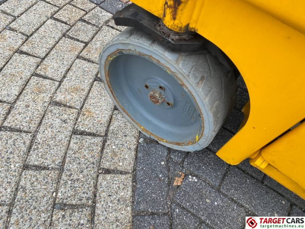 Ножничный подъемник Haulotte Compact 14 Electric Scissor Work Lift 1385cm: фото 21