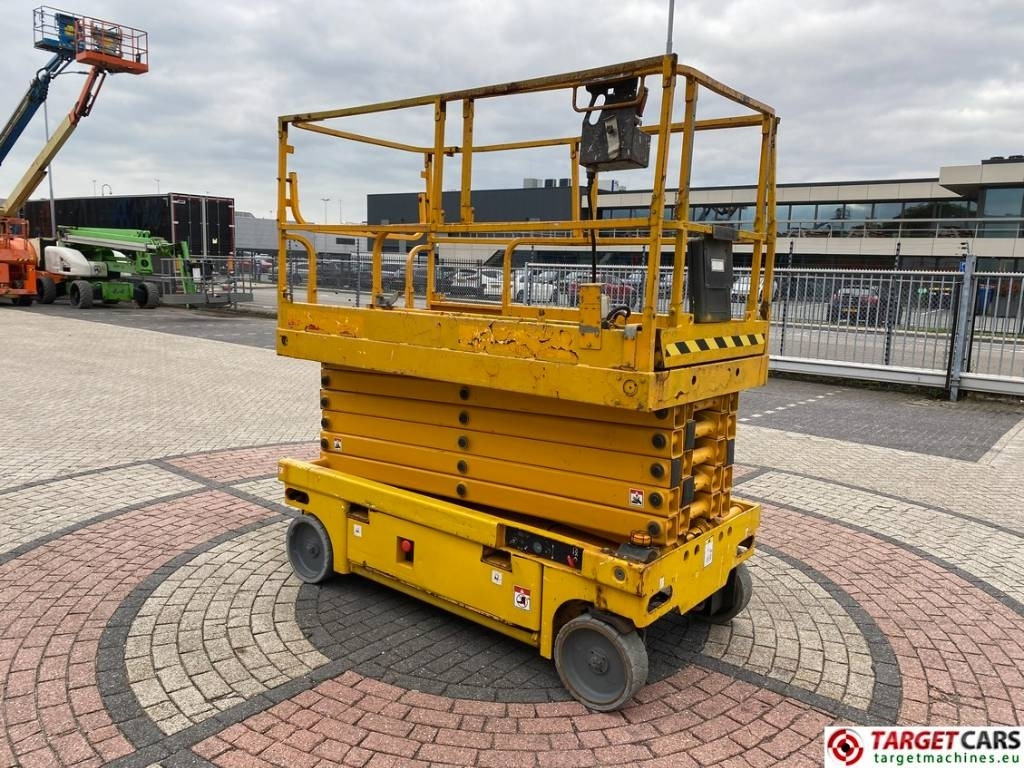 Haulotte Compact 14 Electric Scissor Work Lift 1385cm - Ножничный подъемник: фото 2 Haulotte Compact 14 Electric Scissor Work Lift 1385cm - Ножничный подъемник: фото 2
