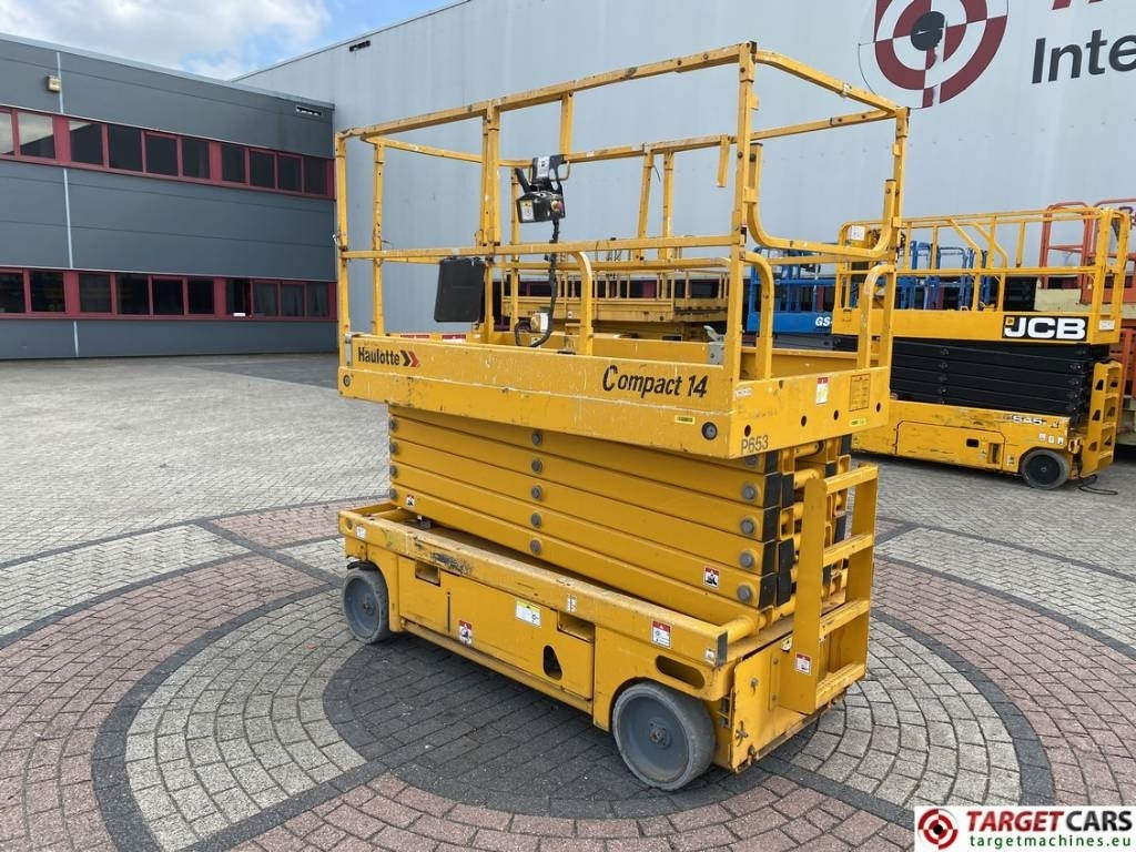 Haulotte Compact 14 Electric Scissor Work Lift 1385cm - Ножничный подъемник: фото 4 Haulotte Compact 14 Electric Scissor Work Lift 1385cm - Ножничный подъемник: фото 4