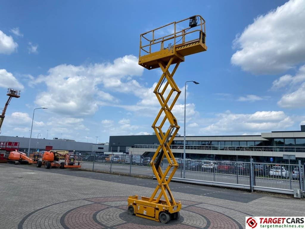 Коленчатый подъемник Haulotte Optimum 8 Electric Scissor Work Lift 777cm: фото 7