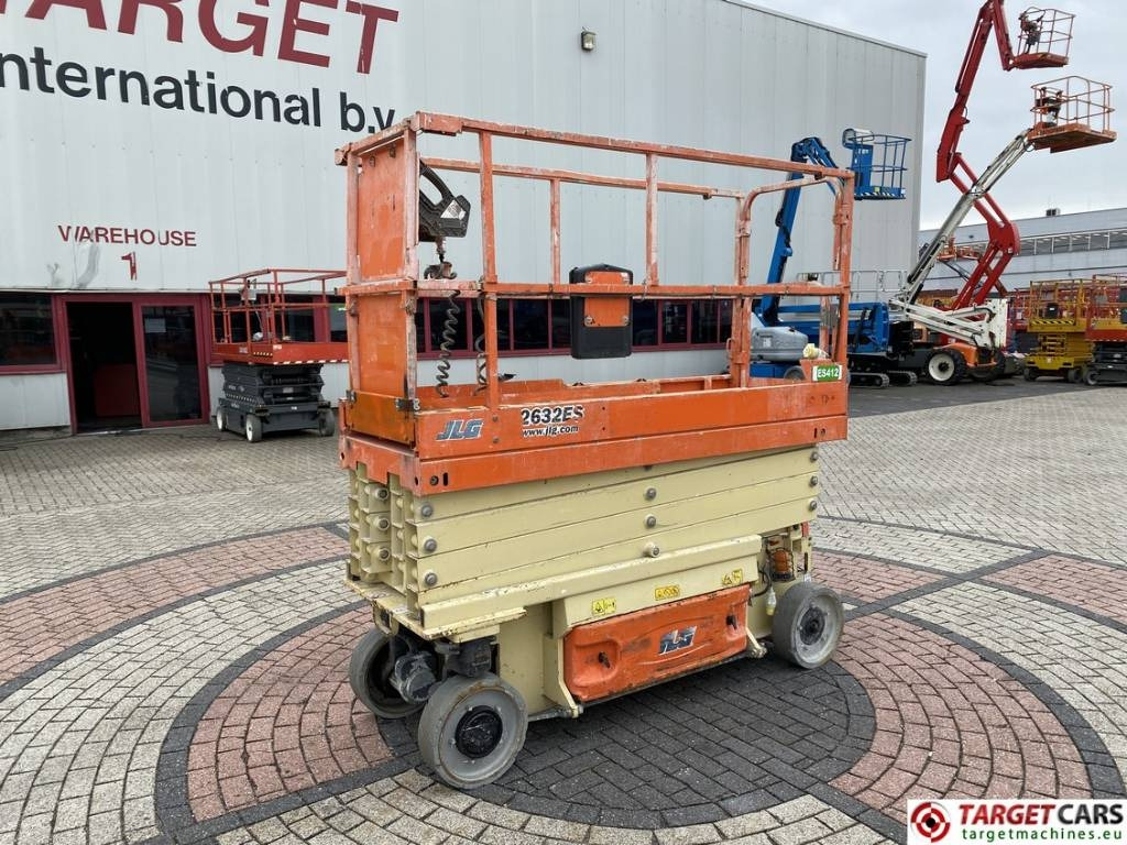 JLG 2632ES Electric Scissor Work Lift 977cm - Ножничный подъемник: фото 1 JLG 2632ES Electric Scissor Work Lift 977cm - Ножничный подъемник: фото 1