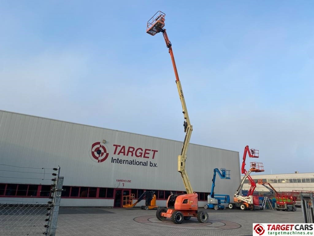 JLG 520AJ Articulated 4x4 Diesel Boom Work Lift 1800cm - Коленчатый подъемник: фото 5 JLG 520AJ Articulated 4x4 Diesel Boom Work Lift 1800cm - Коленчатый подъемник: фото 5