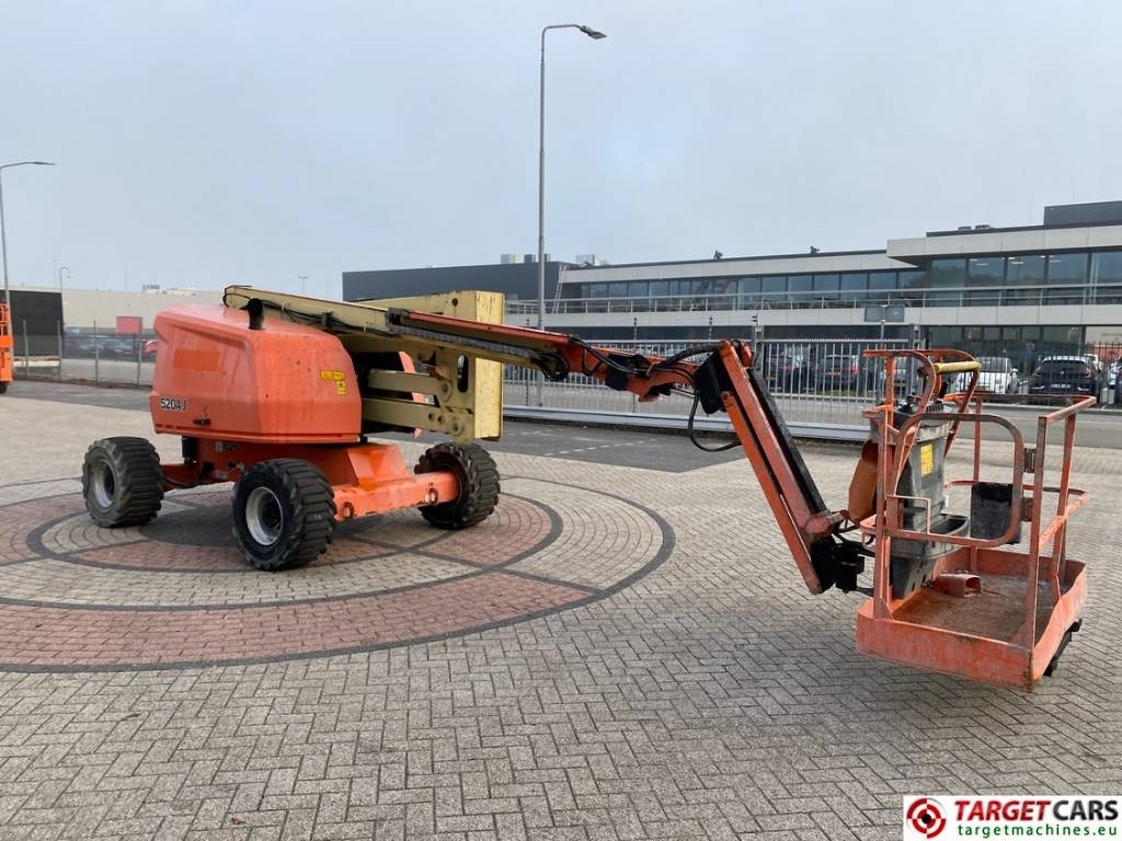 JLG 520AJ Articulated 4x4 Diesel Boom Work Lift 1800cm - Коленчатый подъемник: фото 2 JLG 520AJ Articulated 4x4 Diesel Boom Work Lift 1800cm - Коленчатый подъемник: фото 2