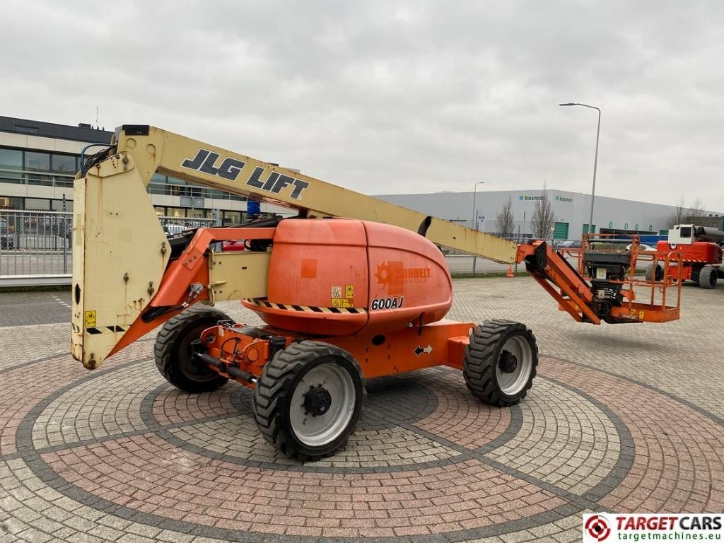 JLG 600AJ Articulated 4x4 Diesel Boom Work Lift 2047cm - Коленчатый подъемник: фото 3 JLG 600AJ Articulated 4x4 Diesel Boom Work Lift 2047cm - Коленчатый подъемник: фото 3