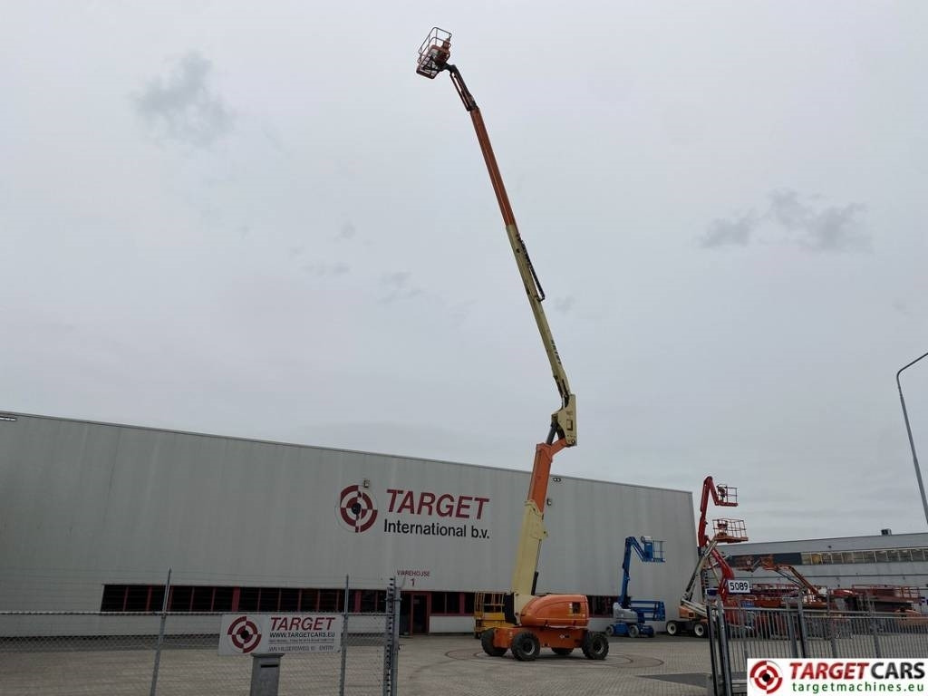 JLG 800AJ Articulated 4x4 Diesel Boom Work Lift 2538cm - Коленчатый подъемник: фото 5 JLG 800AJ Articulated 4x4 Diesel Boom Work Lift 2538cm - Коленчатый подъемник: фото 5