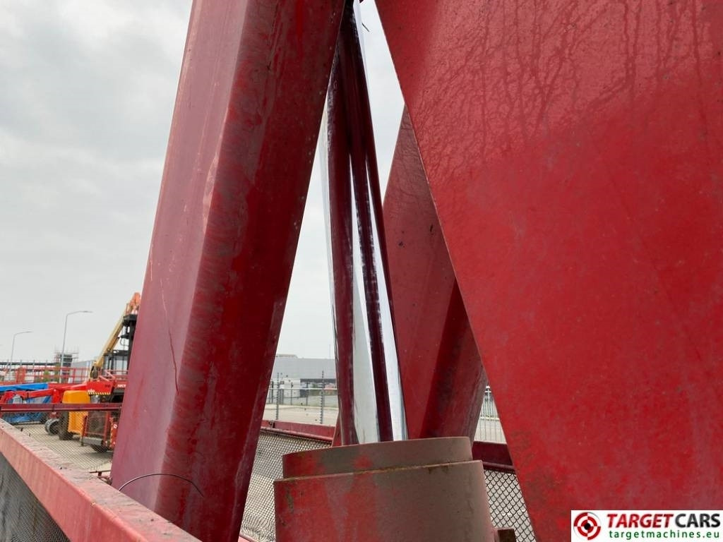 Ножничный подъемник Liftlux SL210-12 E4/4WD Electric Scissor Work Lift 2300cm: фото 35 Ножничный подъемник Liftlux SL210-12 E4/4WD Electric Scissor Work Lift 2300cm: фото 35