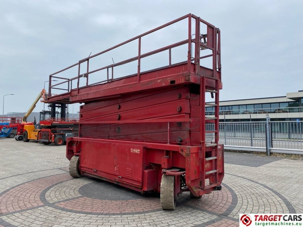 Ножничный подъемник Liftlux SL210-12 E4/4WD Electric Scissor Work Lift 2300cm: фото 6 Ножничный подъемник Liftlux SL210-12 E4/4WD Electric Scissor Work Lift 2300cm: фото 6