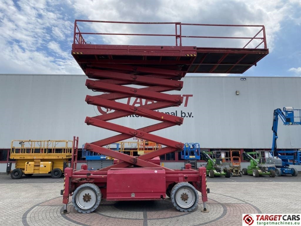PB-Lift S225-24DS 4WD Diesel 4x4 Scissor Work Lift 2250cm - Ножничный подъемник: фото 5 PB-Lift S225-24DS 4WD Diesel 4x4 Scissor Work Lift 2250cm - Ножничный подъемник: фото 5