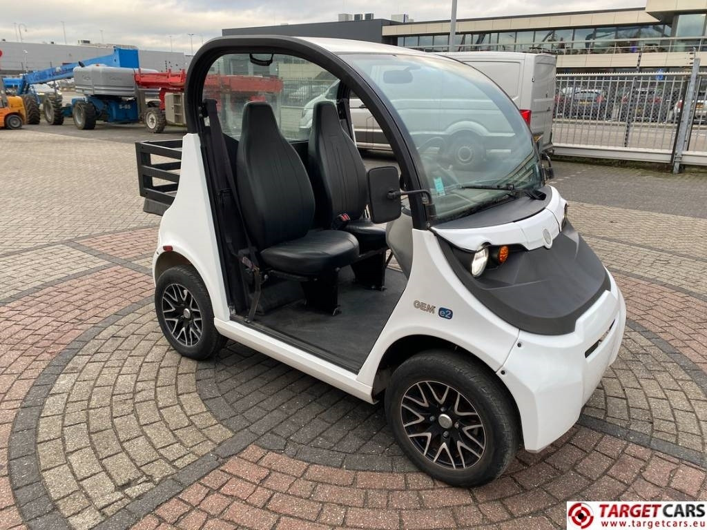 Polaris Gem E2 Electric UTV Vehicle Road Registration - Легковой автомобиль: фото 2 Polaris Gem E2 Electric UTV Vehicle Road Registration - Легковой автомобиль: фото 2