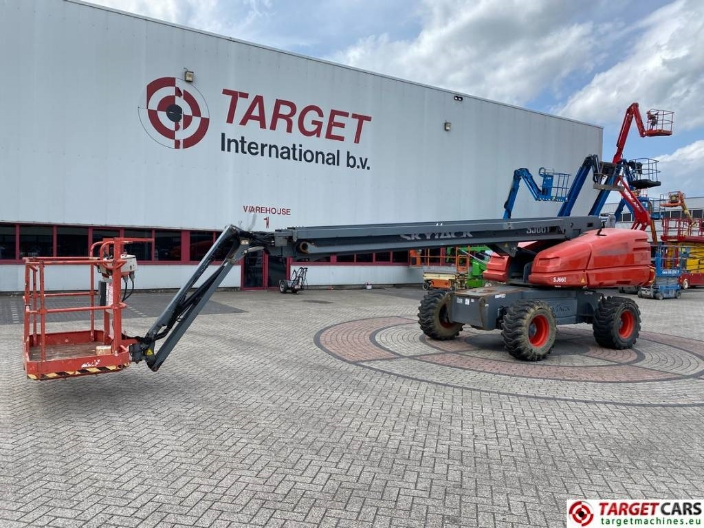 SkyJack SJ66T Telescopic 4x4 Diesel Boom Work LIft 2212cm - Телескопический подъемник: фото 1 SkyJack SJ66T Telescopic 4x4 Diesel Boom Work LIft 2212cm - Телескопический подъемник: фото 1