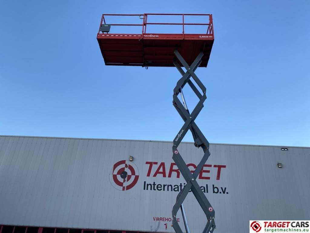 Ножничный подъемник SkyJack SJ6826RT Diesel 4x4 Scissor 6826 Work Lift 992cm: фото 20