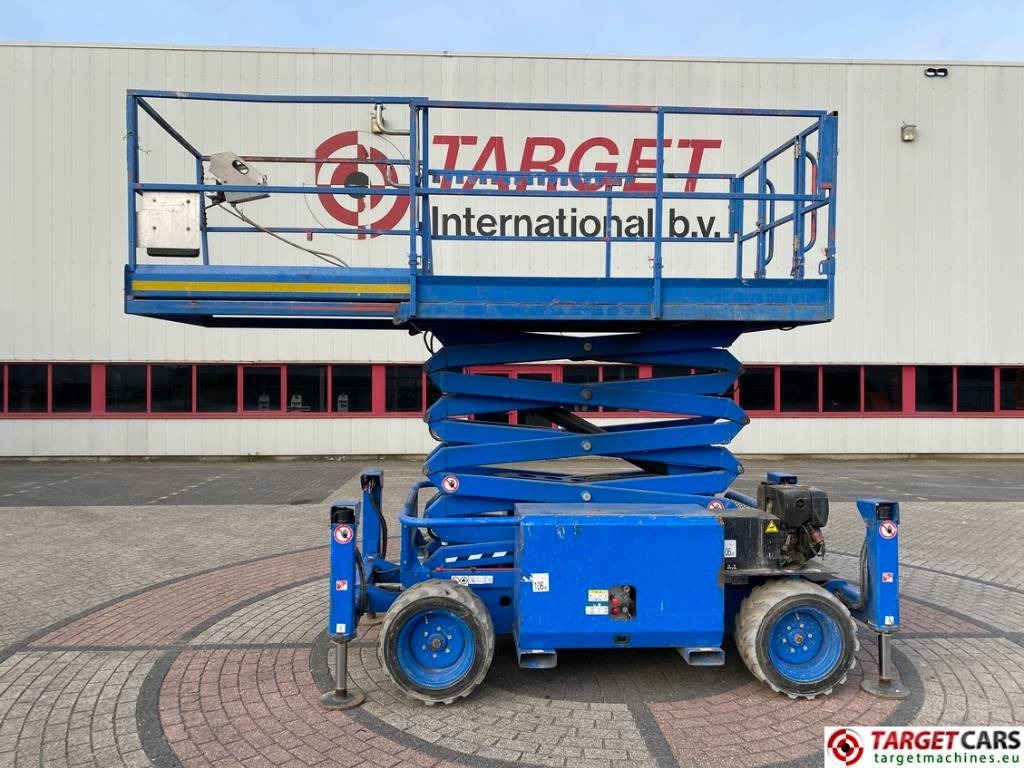 SkyJack SJ6832 RTE HyBrid 4x4 Scissor Work Lift 1175cm - Ножничный подъемник: фото 5 SkyJack SJ6832 RTE HyBrid 4x4 Scissor Work Lift 1175cm - Ножничный подъемник: фото 5