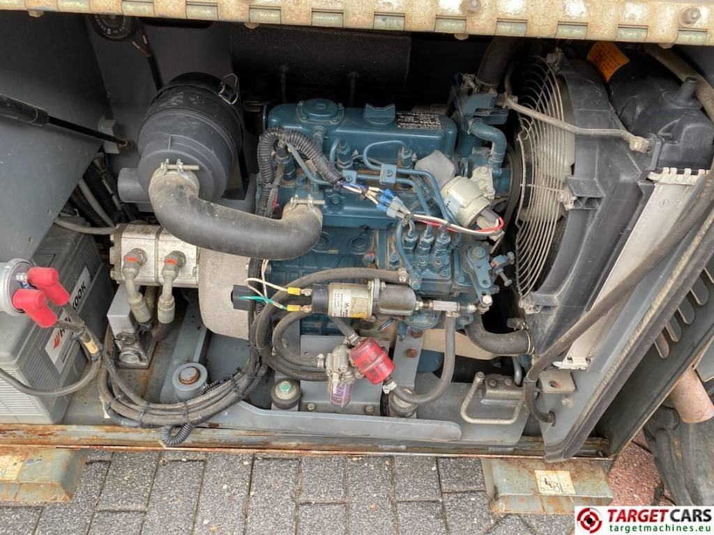 Ножничный подъемник SkyJack SJ6832RT Diesel 4x4 Scissor 6832 Work Lift 1180cm: фото 13 Ножничный подъемник SkyJack SJ6832RT Diesel 4x4 Scissor 6832 Work Lift 1180cm: фото 13