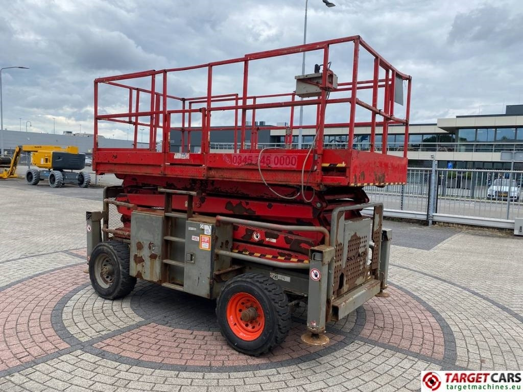 SkyJack SJ8841RT Diesel 4x4 Scissor Work Lift 1430cm - Ножничный подъемник: фото 2 SkyJack SJ8841RT Diesel 4x4 Scissor Work Lift 1430cm - Ножничный подъемник: фото 2