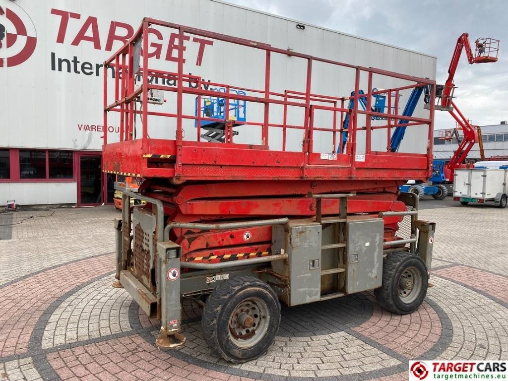 SkyJack SJ8841RT Diesel 4x4 Scissor Work Lift 1430cm - Ножничный подъемник: фото 1 SkyJack SJ8841RT Diesel 4x4 Scissor Work Lift 1430cm - Ножничный подъемник: фото 1