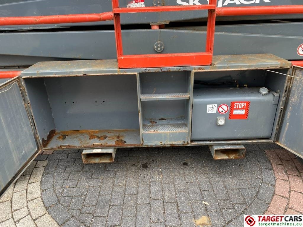 Ножничный подъемник SkyJack SJ9250 RT Diesel 4x4 Scissor Work Lift 1720cm: фото 15