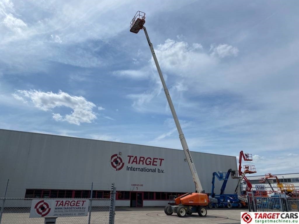 Snorkel 660SJ Telescopic 4x4 Diesel Boom Work Lift 2230cm - Телескопический подъемник: фото 5 Snorkel 660SJ Telescopic 4x4 Diesel Boom Work Lift 2230cm - Телескопический подъемник: фото 5