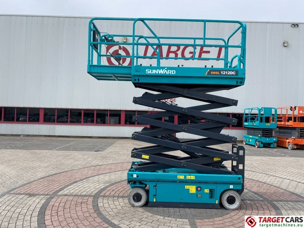 Sunward SWSL1212DC Electric Scissor Work LIft 1200cm - Ножничный подъемник: фото 5 Sunward SWSL1212DC Electric Scissor Work LIft 1200cm - Ножничный подъемник: фото 5