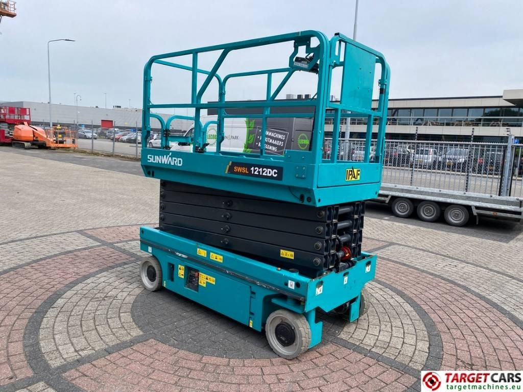 Sunward SWSL1212DC Electric Scissor Work LIft 1200cm - Ножничный подъемник: фото 2 Sunward SWSL1212DC Electric Scissor Work LIft 1200cm - Ножничный подъемник: фото 2