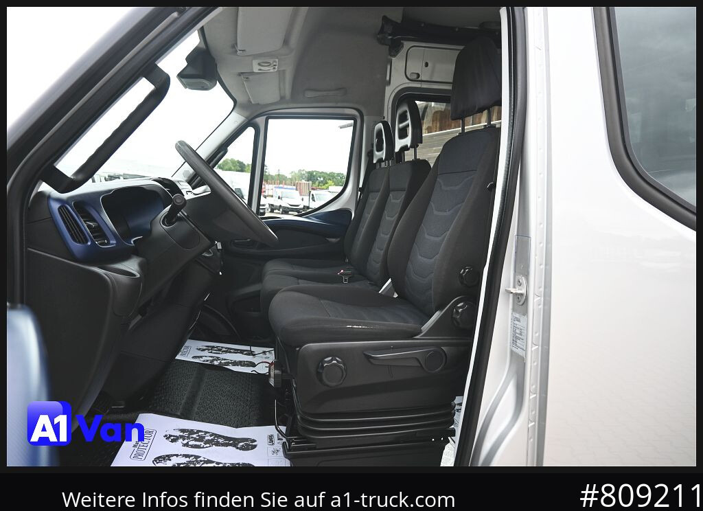 IVECO Daily 70C18 A8V Kasten, Mixto, AHK, Klima - Цельнометаллический фургон, Грузопассажирский фургон: фото 4 IVECO Daily 70C18 A8V Kasten, Mixto, AHK, Klima - Цельнометаллический фургон, Грузопассажирский фургон: фото 4
