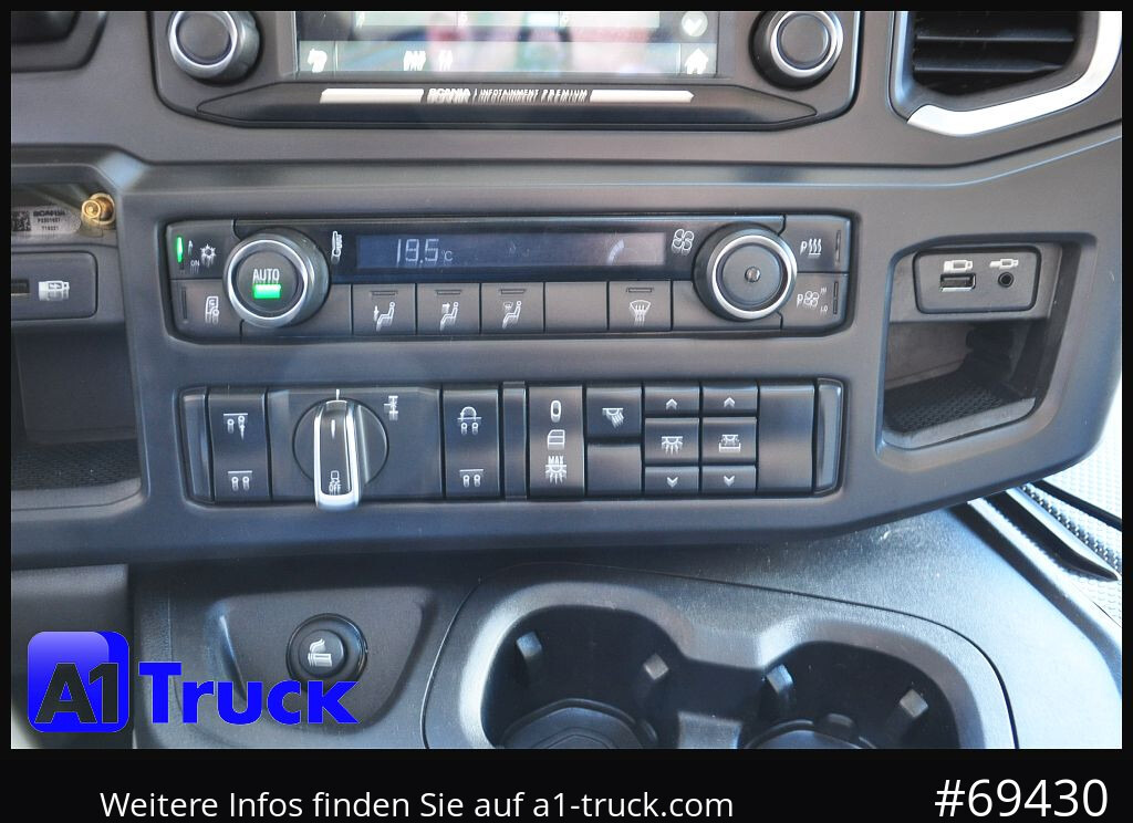 SCANIA P 320 P 6x2,, Getränke, Lenkachse, LBW: Dhollandia DHLM 30 - Грузовик для перевозки напитков: фото 5 SCANIA P 320 P 6x2,, Getränke, Lenkachse, LBW: Dhollandia DHLM 30 - Грузовик для перевозки напитков: фото 5