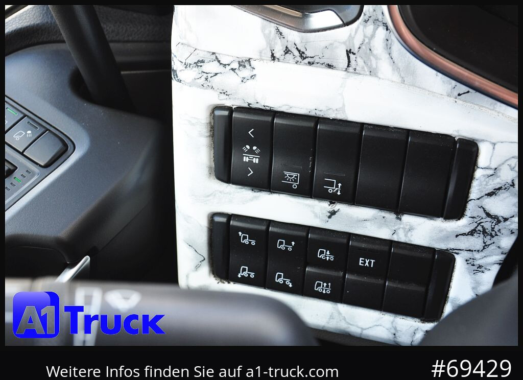 SCANIA P 320 P 6x2,, Getränke, Lenkachse, LBW: Dhollandia DHLM 30 - Грузовик для перевозки напитков: фото 5 SCANIA P 320 P 6x2,, Getränke, Lenkachse, LBW: Dhollandia DHLM 30 - Грузовик для перевозки напитков: фото 5