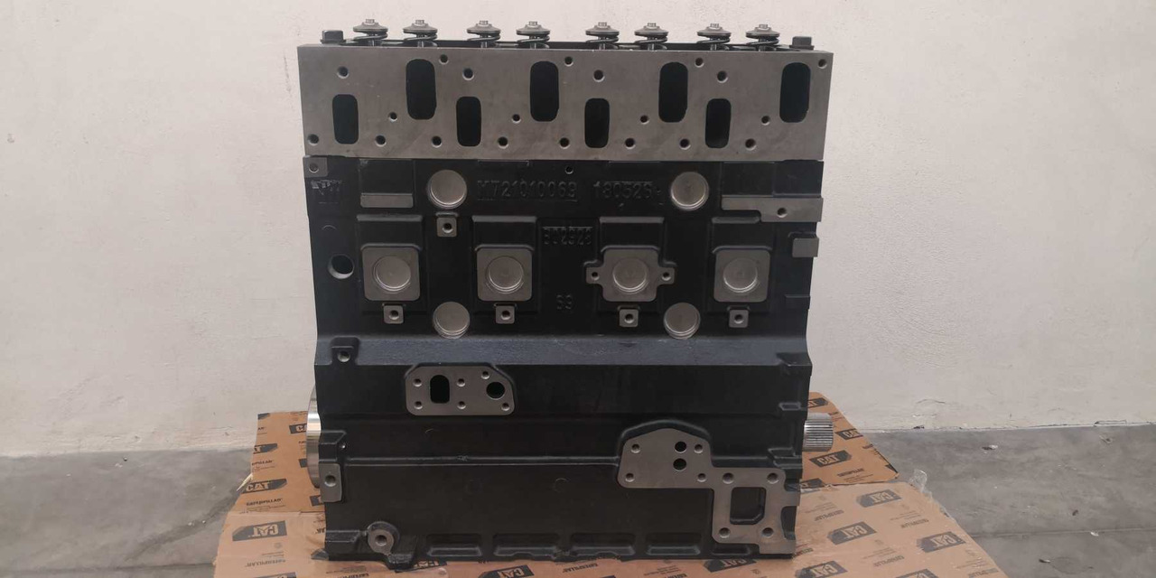 Caterpillar 3054T - Двигатель для Строительной техники: фото 1 Caterpillar 3054T - Двигатель для Строительной техники: фото 1