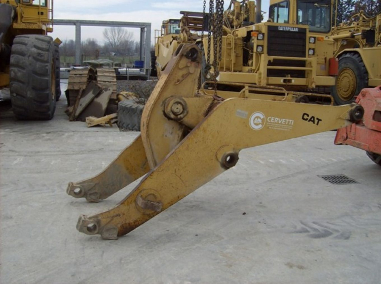 Caterpillar 963 BRACCIO CON BIELLA - Стрела для Строительной техники: фото 1 Caterpillar 963 BRACCIO CON BIELLA - Стрела для Строительной техники: фото 1