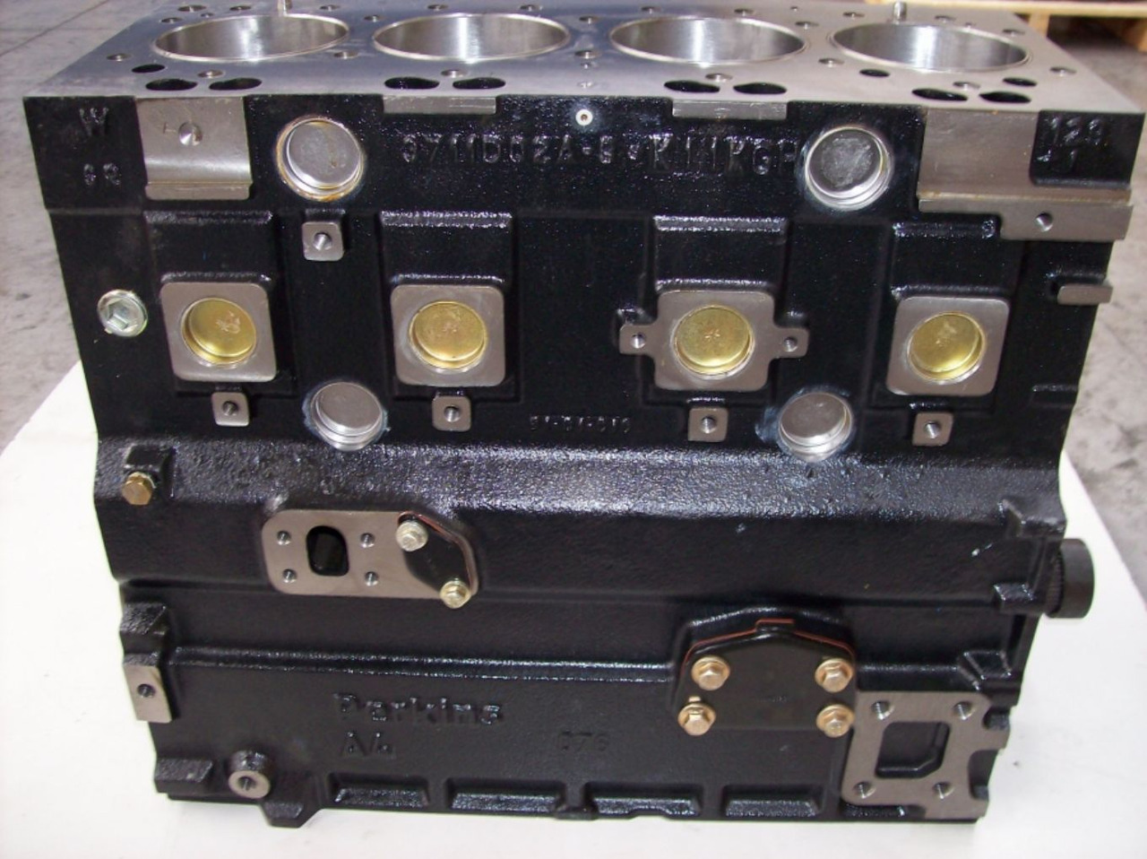 Caterpillar Short Block 3054 - Блок цилиндров для Строительной техники: фото 1 Caterpillar Short Block 3054 - Блок цилиндров для Строительной техники: фото 1