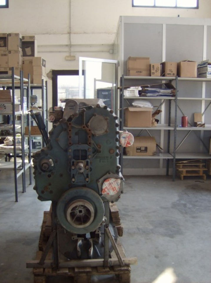 DETROIT DIESEL GM60 Motore revisionato. - Двигатель для Строительной техники: фото 2 DETROIT DIESEL GM60 Motore revisionato. - Двигатель для Строительной техники: фото 2