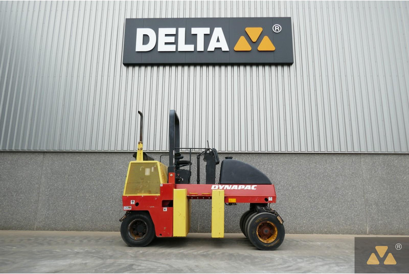 Dynapac CP142 - Пневмоколесный каток: фото 2 Dynapac CP142 - Пневмоколесный каток: фото 2