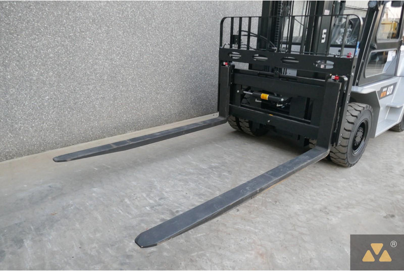 Новый Строительная техника Un FD70T-NJB3: фото 15 Новый Строительная техника Un FD70T-NJB3: фото 15