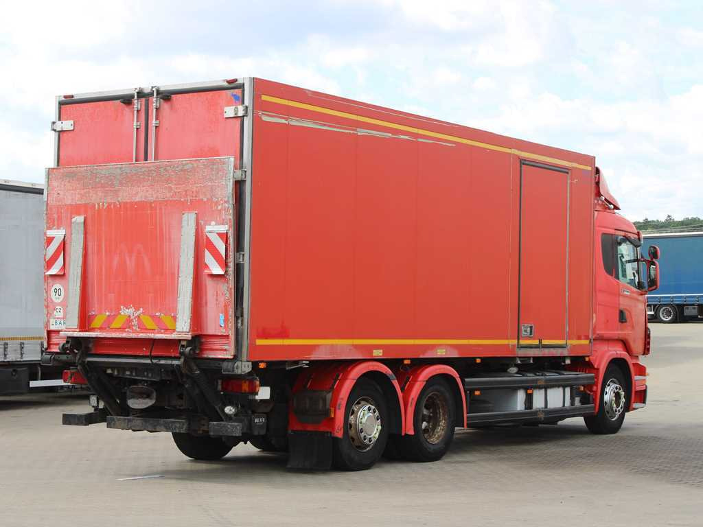 Scania R 380, HYDRAULIC FRONT, DOUBLE CHAMBER, CARRIER SUPRA 850 mt - Другая техника: фото 4 Scania R 380, HYDRAULIC FRONT, DOUBLE CHAMBER, CARRIER SUPRA 850 mt - Другая техника: фото 4