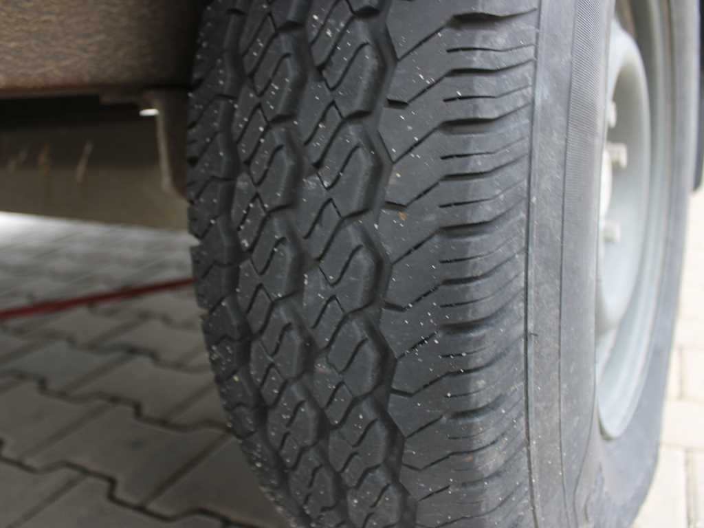 Тентованный прицеп EUROLAMINO 01: фото 9