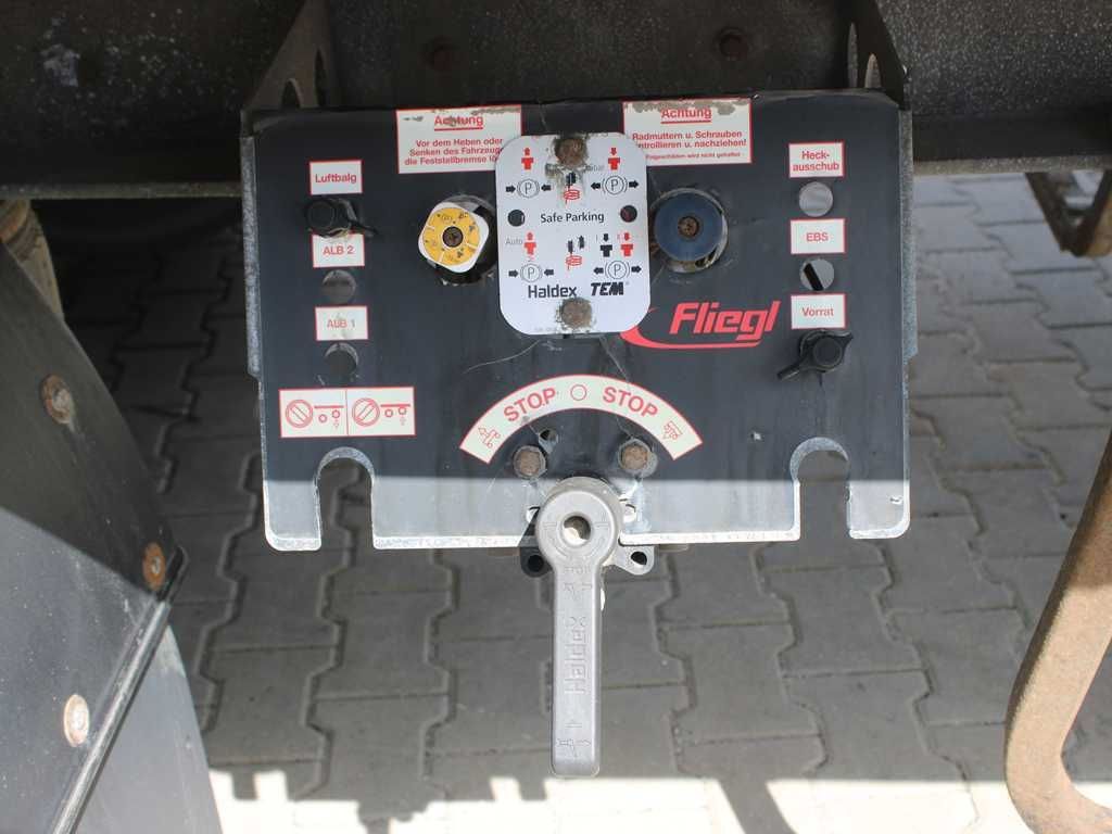 Тентованный полуприцеп Fliegl SDS 043 DA, MULTILOCK, SAF, LIFTING AXLE: фото 6