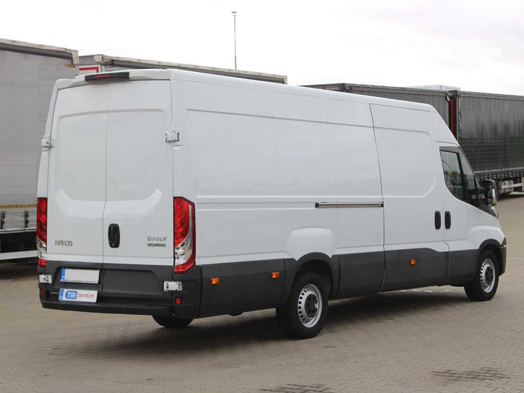 Iveco Daily 35S16 - Цельнометаллический фургон: фото 4 Iveco Daily 35S16 - Цельнометаллический фургон: фото 4