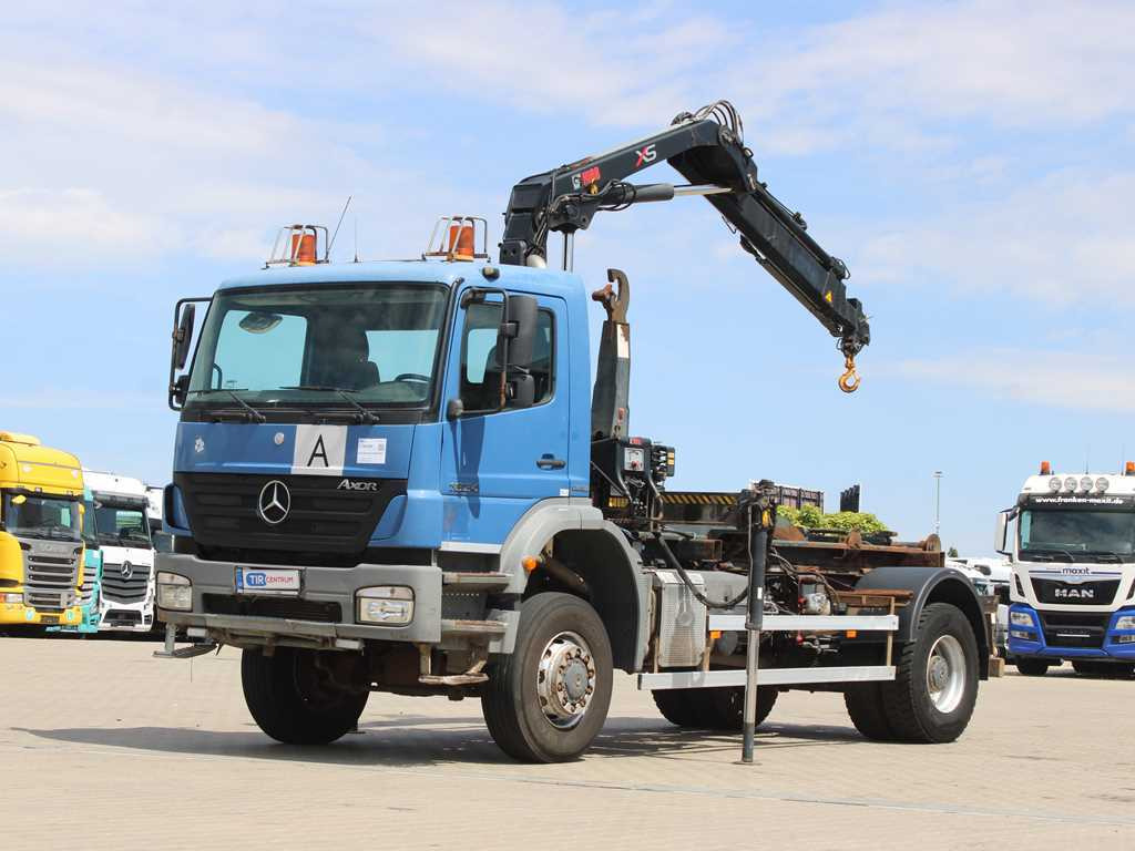 Mercedes-Benz AXOR 1824, HYDRAULIC ARM HIAB 099B-3 DUO, 4x4 - Крюковой мультилифт, Автоманипулятор: фото 1 Mercedes-Benz AXOR 1824, HYDRAULIC ARM HIAB 099B-3 DUO, 4x4 - Крюковой мультилифт, Автоманипулятор: фото 1