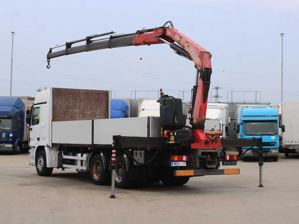 Mercedes-Benz Actros 2644, 6X4, EURO 4, CRANE FASSI F210 - Грузовик бортовой/ Платформа, Автоманипулятор: фото 4 Mercedes-Benz Actros 2644, 6X4, EURO 4, CRANE FASSI F210 - Грузовик бортовой/ Платформа, Автоманипулятор: фото 4