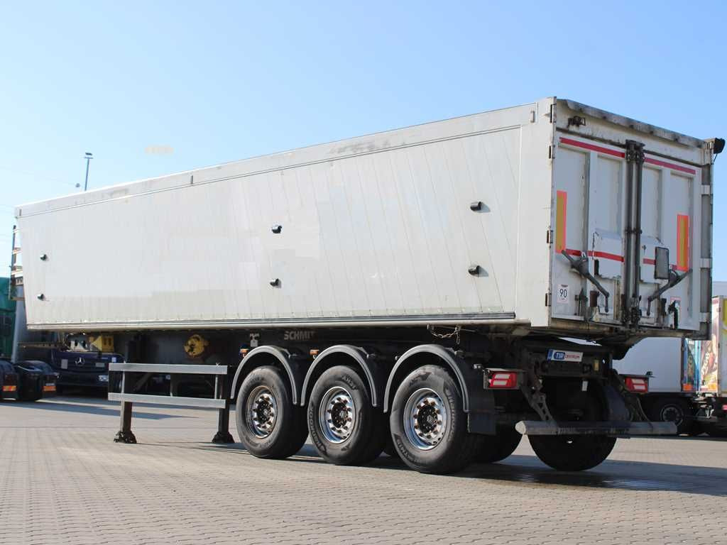 Schmitz Cargobull SKI 24 SL 10.5, AXLES 9t, LIFTING AXLE, 49m³ - Самосвальный полуприцеп: фото 4 Schmitz Cargobull SKI 24 SL 10.5, AXLES 9t, LIFTING AXLE, 49m³ - Самосвальный полуприцеп: фото 4