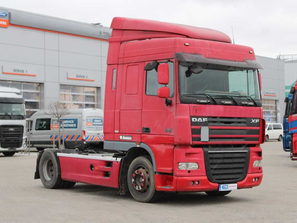 DAF XF 105.460, EURO 5, DOUBLE CIRCUIT - Тягач: фото 2 DAF XF 105.460, EURO 5, DOUBLE CIRCUIT - Тягач: фото 2