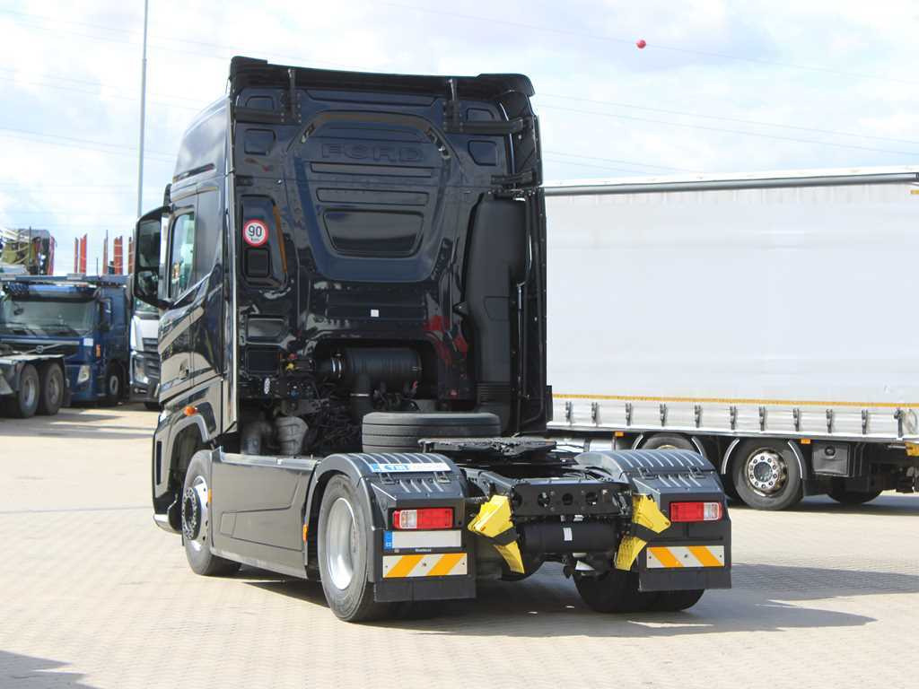 Ford F-MAX 12S, EURO 6, NAVIGATION - Тягач: фото 5 Ford F-MAX 12S, EURO 6, NAVIGATION - Тягач: фото 5