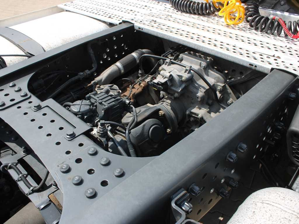Тягач Mercedes-Benz Actros 1851, SECONDARY AIR CONDITIONING,RETARDER: фото 6