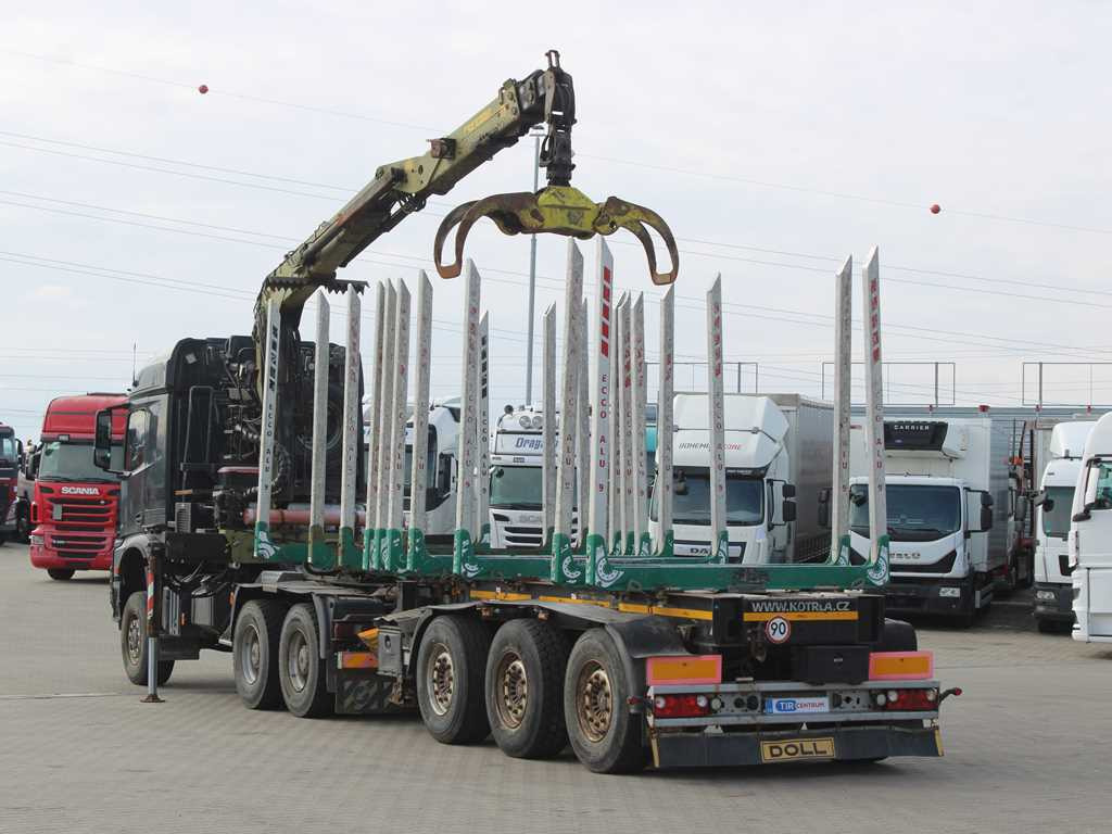 Mercedes-Benz Arocs 3351, 6x6, HYDRAULIC ARM LOGLIFT ET450, TIRES 80% + DOLL (2017) - Тягач: фото 5 Mercedes-Benz Arocs 3351, 6x6, HYDRAULIC ARM LOGLIFT ET450, TIRES 80% + DOLL (2017) - Тягач: фото 5
