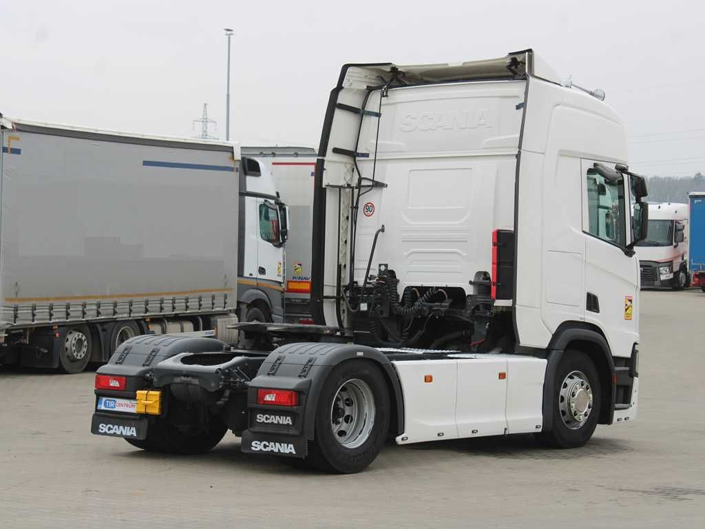 Scania R 450, EURO 6, NAVIGATION, RETARDER, PNEU 80% - Тягач: фото 3 Scania R 450, EURO 6, NAVIGATION, RETARDER, PNEU 80% - Тягач: фото 3