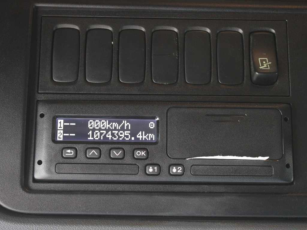 Тягач Scania R490, EURO 6, INDEPENDENT AIR CONDITIONING, RETARDER, DUAL-CIRCUIT HYDRAULICS: фото 13