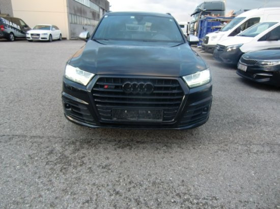 Audi SQ7 4,0 TDi V8 S line - Внедорожник: фото 2 Audi SQ7 4,0 TDi V8 S line - Внедорожник: фото 2