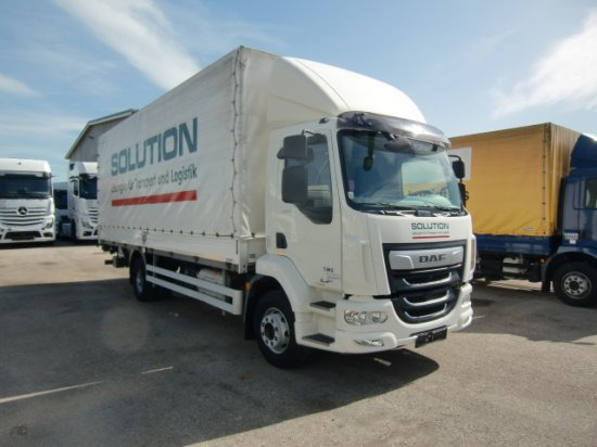 DAF LF 260 16 Tonner Plane mit LBW, Automatik, E6, - Тентованный грузовик: фото 3 DAF LF 260 16 Tonner Plane mit LBW, Automatik, E6, - Тентованный грузовик: фото 3