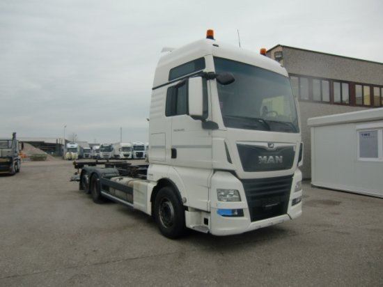 MAN TGX 26.460 XXL 6x2 Liftachse Euro 6 Unterfaltbühne - Грузовик-контейнеровоз/ Сменный кузов: фото 3 MAN TGX 26.460 XXL 6x2 Liftachse Euro 6 Unterfaltbühne - Грузовик-контейнеровоз/ Сменный кузов: фото 3